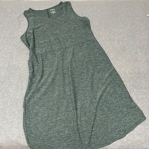 Duluth Trading Co Green Sleeveless Dress
